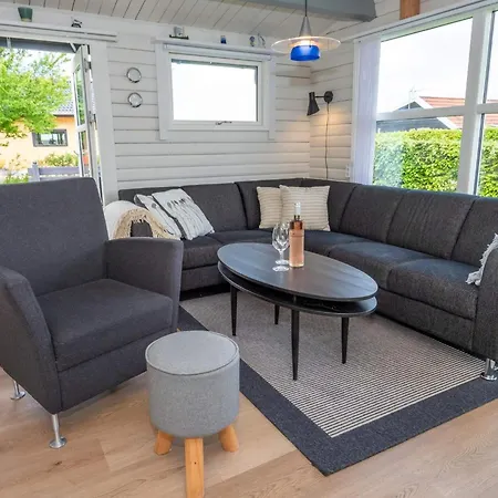 Nyaraló 4 Person In Farsø