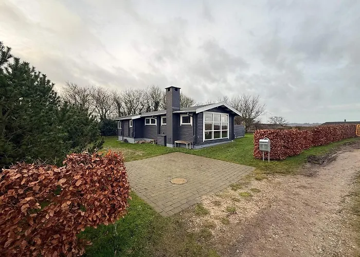 Дом отдыха 4 Person In *